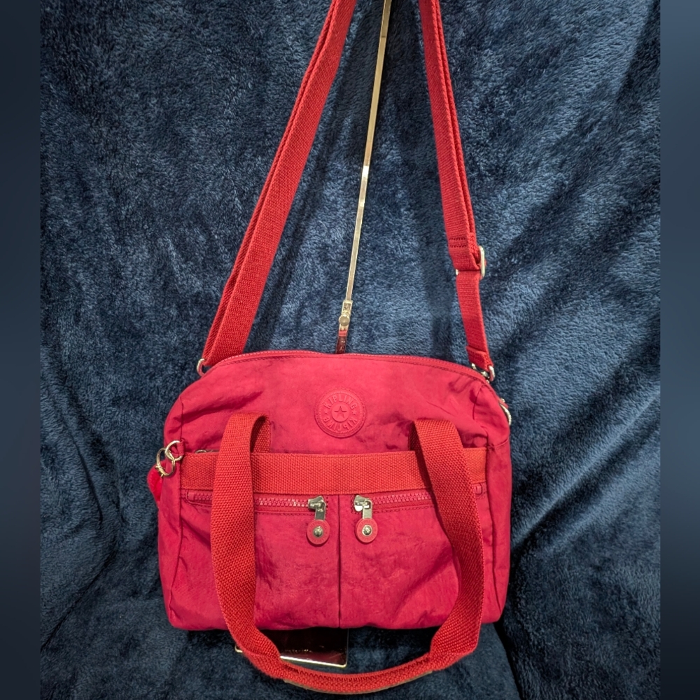 Kipling Canvas Crossbody with Tabitha Bag Charm/key chain, 11x10x6", EUC